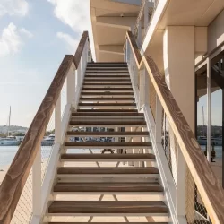 Medium-Quai-des-Milliardaire-Antibes Kebony